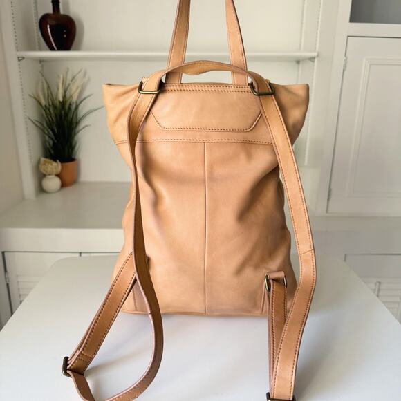 Aspen Tan Leather Convertible Backpack - Picture 3 of 10